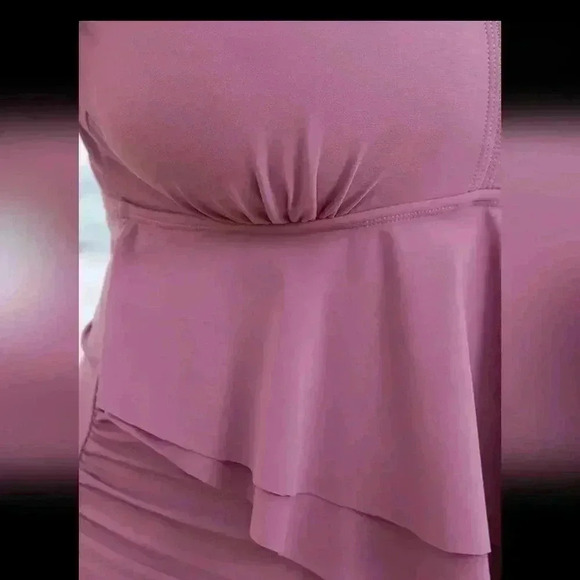 Solid sculpt waist patchwork ruffle tiered one piece swimsuit Lilac color 18-20 - Picture 4 of 8